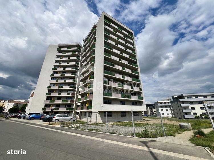 Apartament cu 4 camere în Sub Arini