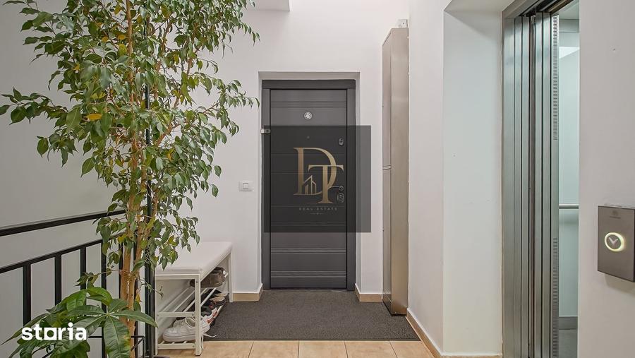 Apartament cu 5 camere în Noua
