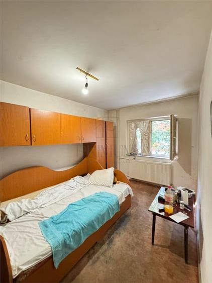 Apartament cu 2 camere semidecomandat în Simion Bărnuțiu
