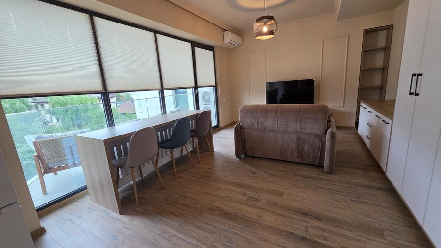Apartament cu 2 camere în Decebal