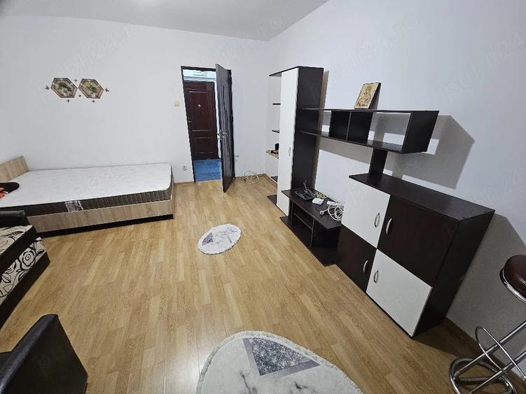 Garsonieră nedecomandată în Drumul Taberei