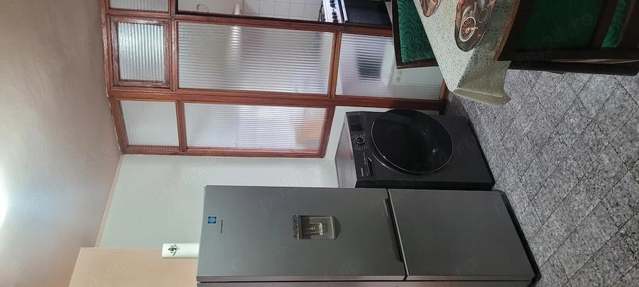 Apartament cu 2 camere semidecomandat în Lipovei