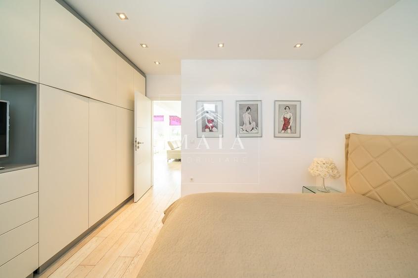 Apartament cu 3 camere decomandat în Calea Dumbrăvii