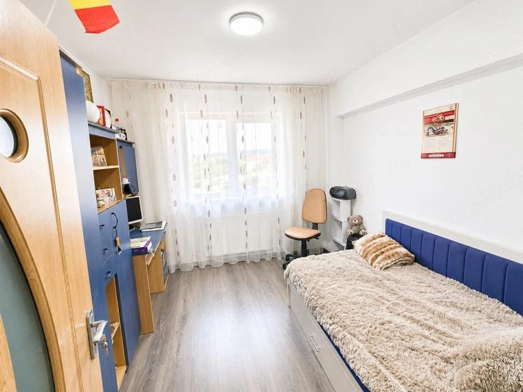 Apartament Nord, etaj intermediar, decomandat, renovat - 7