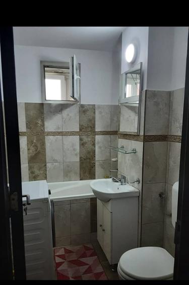 Inchiriez apartament 2 camere - 6