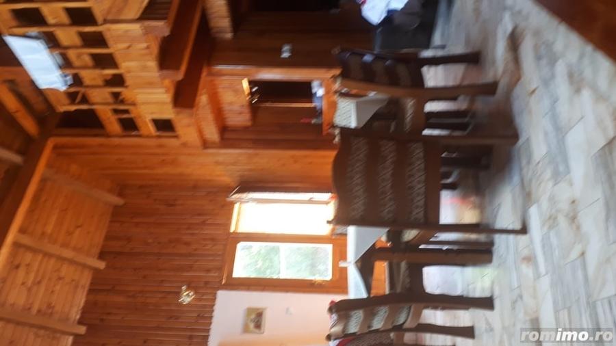 Casă cu 5 camere cu Teren 2345 Mp în Breaza