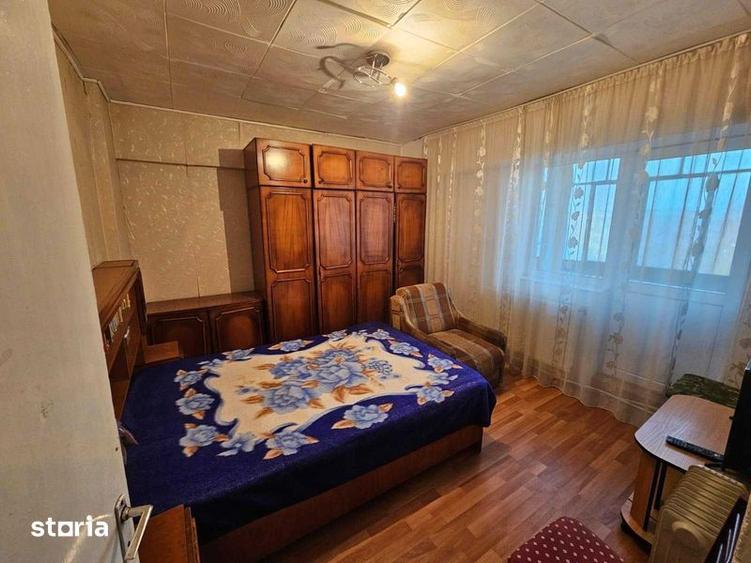 Apartament cu 3 camere în 2 Moldoveni