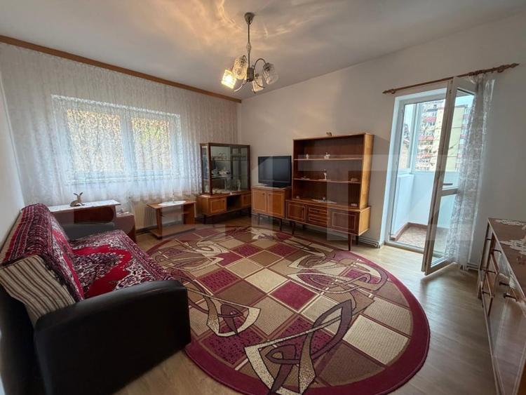 Apartament cu 2 camere decomandat, mobilat în Răcădău