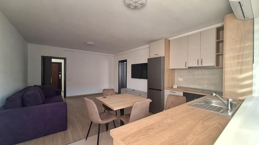 Apartament cu 2 camere semidecomandat în Sânpetru