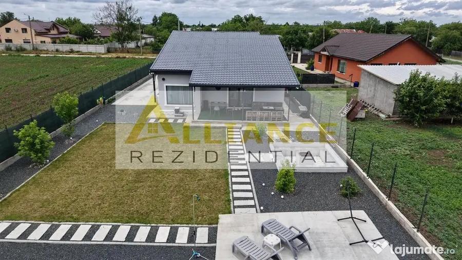 Casă cu 4 camere cu Teren 755 Mp în Frumușani