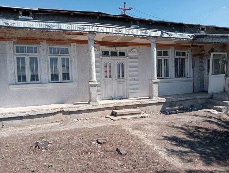 Teren de 600 mp, în Corod