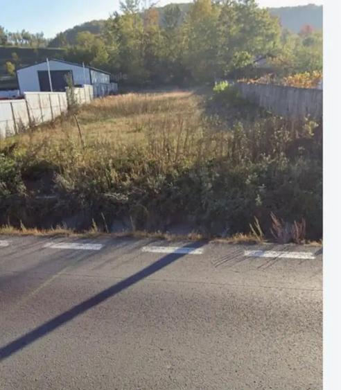 Teren de 1758 mp, în Central