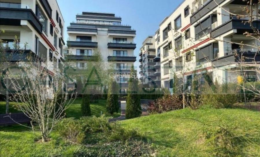 Inchiriere apartament 4 camere Laguna Residence - 2