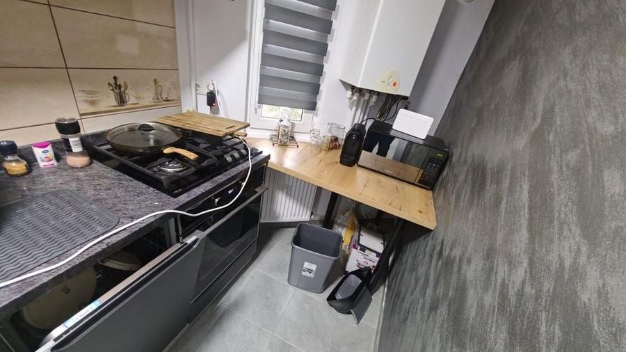Apartament cu 2 camere decomandat în Viziru 1