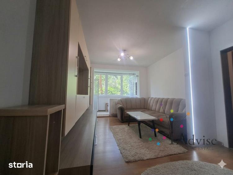 Apartament cu 3 camere semidecomandat, mobilat în Gării