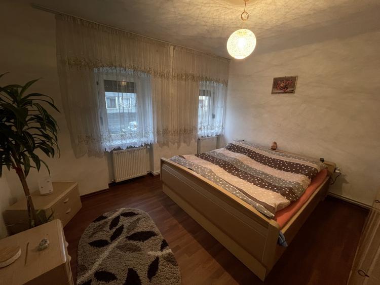 Casă cu 5 camere cu Teren 470 Mp în Turnișor