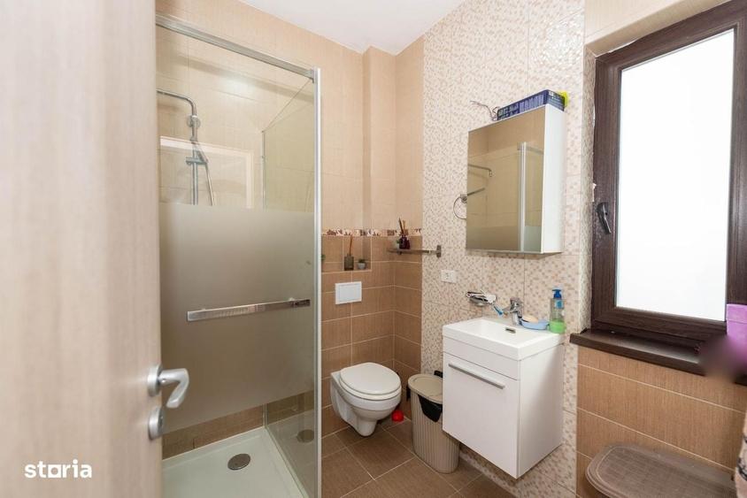 Casă cu 4 camere în Central