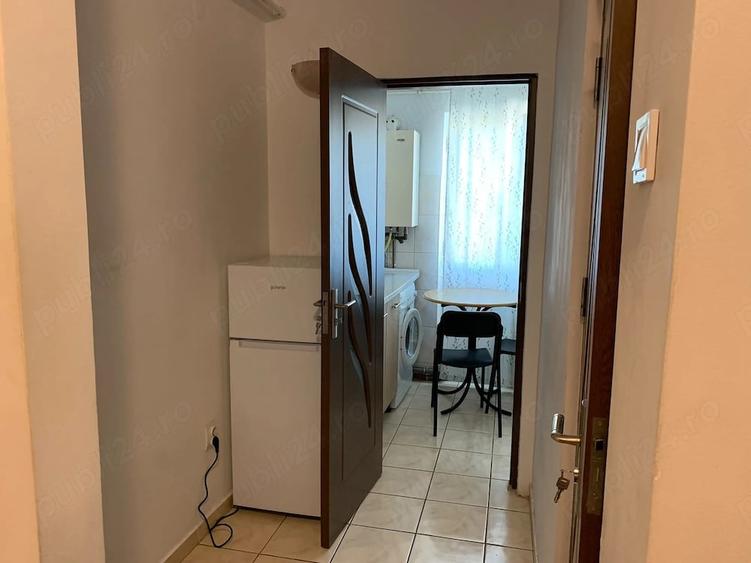 Garsonieră decomandată în Târgu Cucu