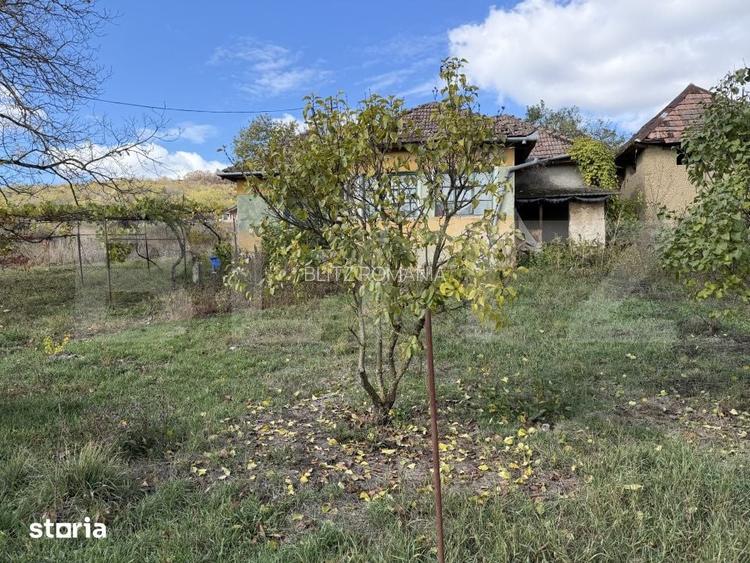 Casa cu 3 camere si un teren de 35,50 mp