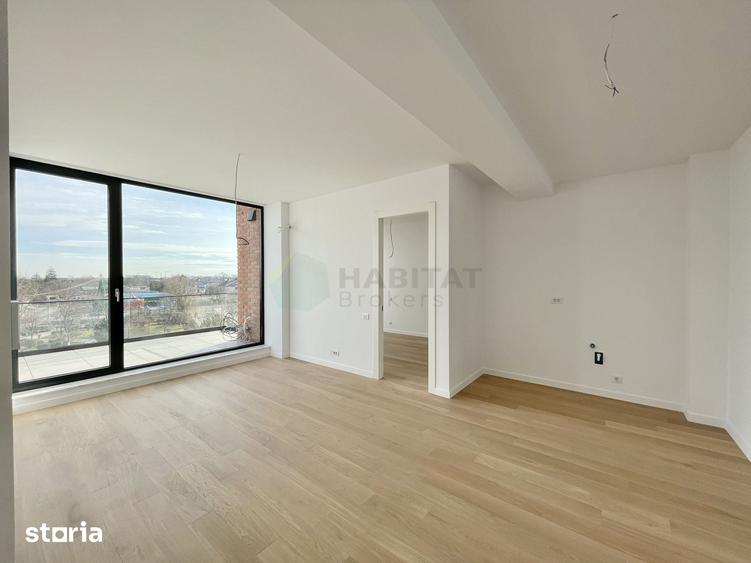 Apartament cu 3 camere decomandat în Tunari
