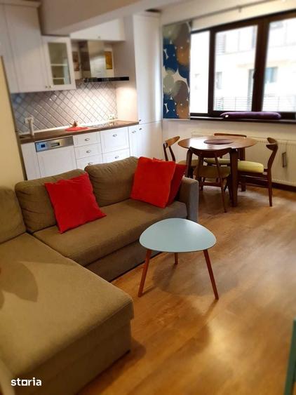 Apartament cu 2 camere semidecomandat în Dămăroaia