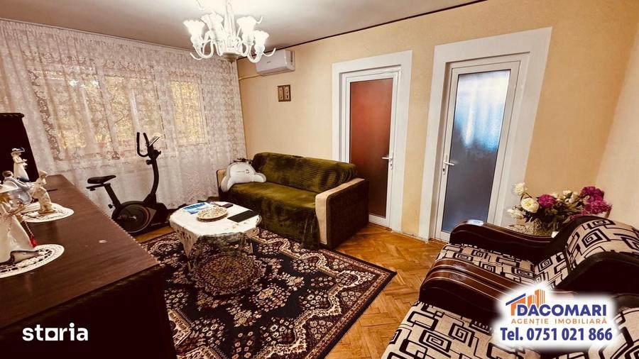 Apartament cu 3 camere în Micro 19