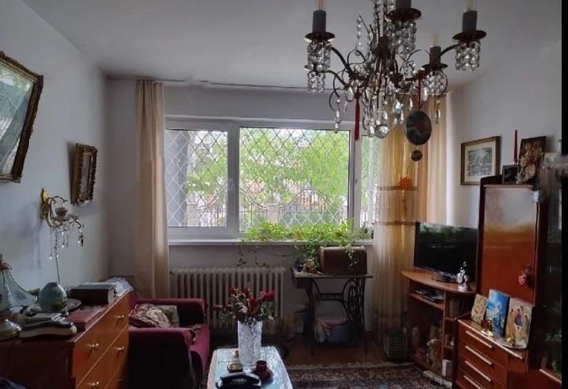 Apartament 2 Camere,Obor,Metrou,parter inalt/10,DECOMANDAT,Liber - 1