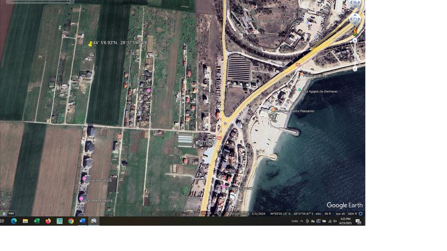 Teren Construcții intravilan de 600 mp, în Nord