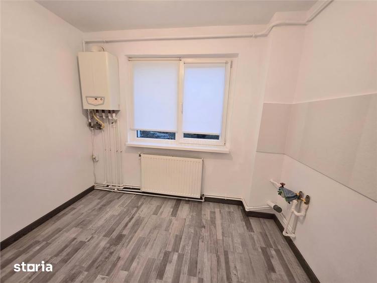Apartament cu 2 camere în Micro 3