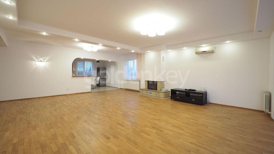 Vilă cu 5 dormitoare | piscina | 550mp gradina | garaj dublu - 3