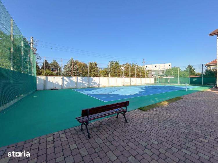 Casă cu 6 camere cu Teren 350 Mp în Central