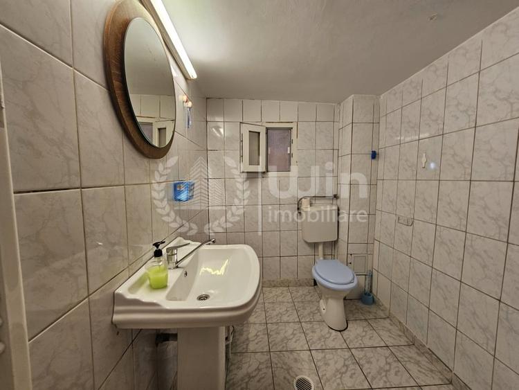 Casă individuală cu 5 camere cu Canalizare în Iris