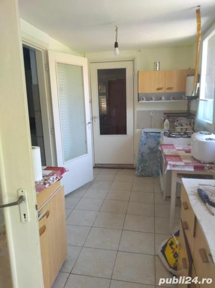 Casă cu 3 camere cu Teren 3052 Mp în Crivobara