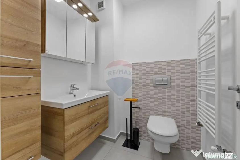 Apartament cu 3 camere decomandat în Malul Mureșului