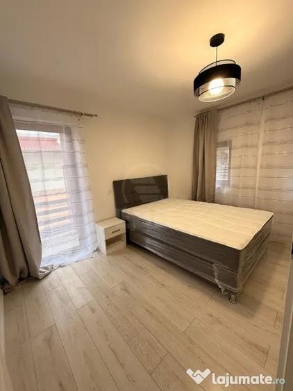 Casă cu 3 camere cu Teren 324 Mp în Florești
