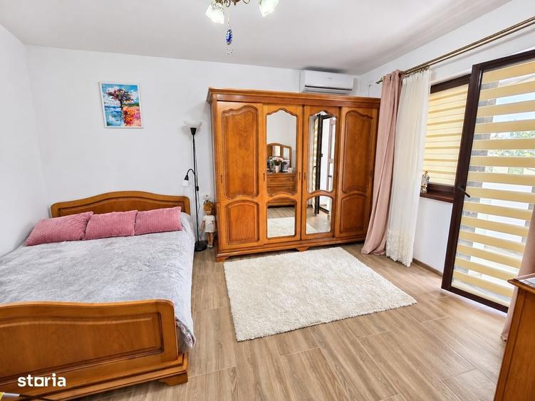 Casă cu 4 camere în Central