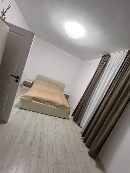 Apartament cu 2 camere decomandat în Giroc
