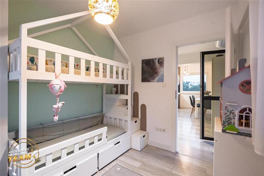 Apartament cu 2 camere decomandat, mobilat în Lenin
