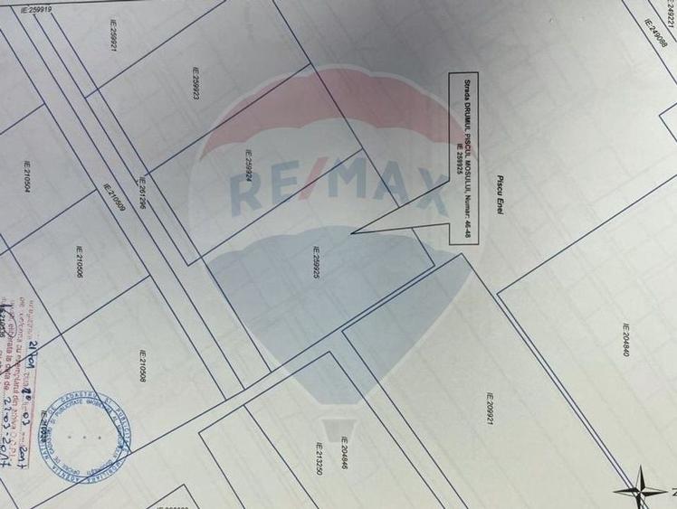 Teren Construcții intravilan de 930 mp, în Sisești