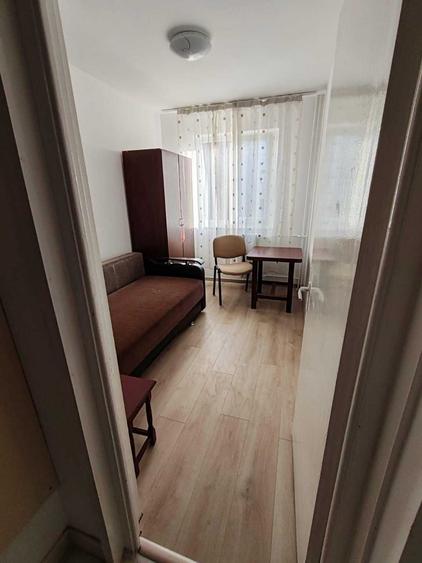 Apartament cu 2 camere semidecomandat în Tătărași
