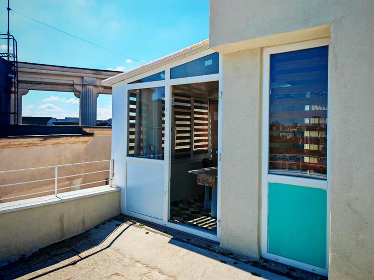 Apartament cochet cu terasa si vedere panoramica in Unirii cu centrala de bloc - 16