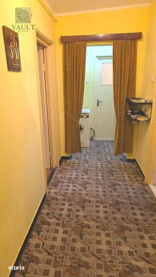 Apartament cu 3 camere decomandat, mobilat în Mazepa 1