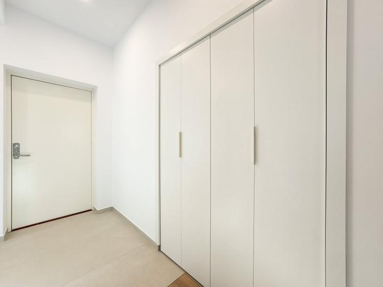 Duplex cu 4 camere cu Canalizare în Vest