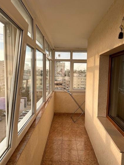 Apartament cu 3 camere decomandat în Orizont