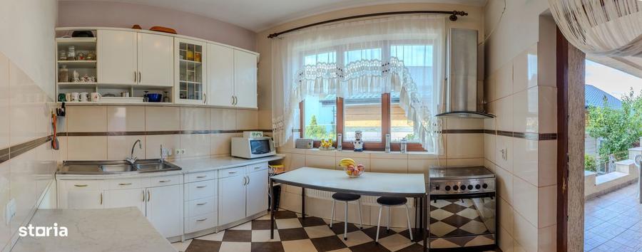 Casa, 684 m2, - 6