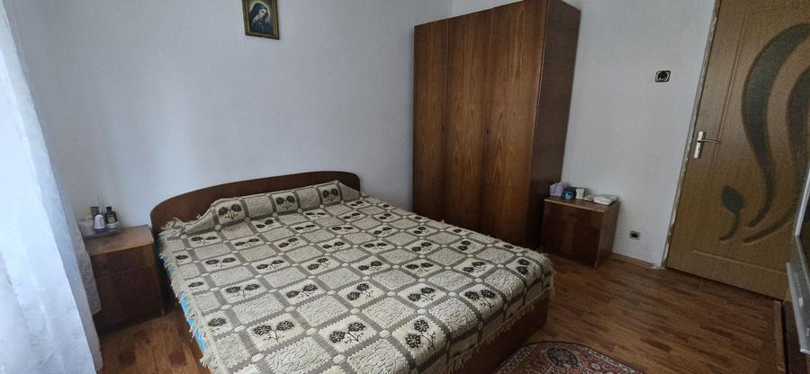 Apartament cu 2 camere semidecomandat în Micro 9