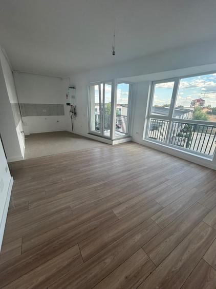 Apartament cu 2 camere decomandat în Pipera