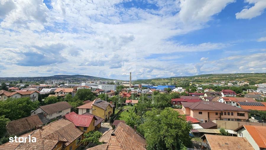 Apartament cu 2 camere semidecomandat în Mărăști