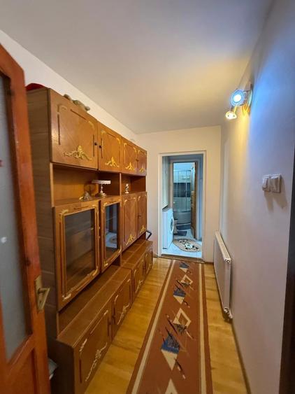 Apartament cu 2 camere decomandat în Gară