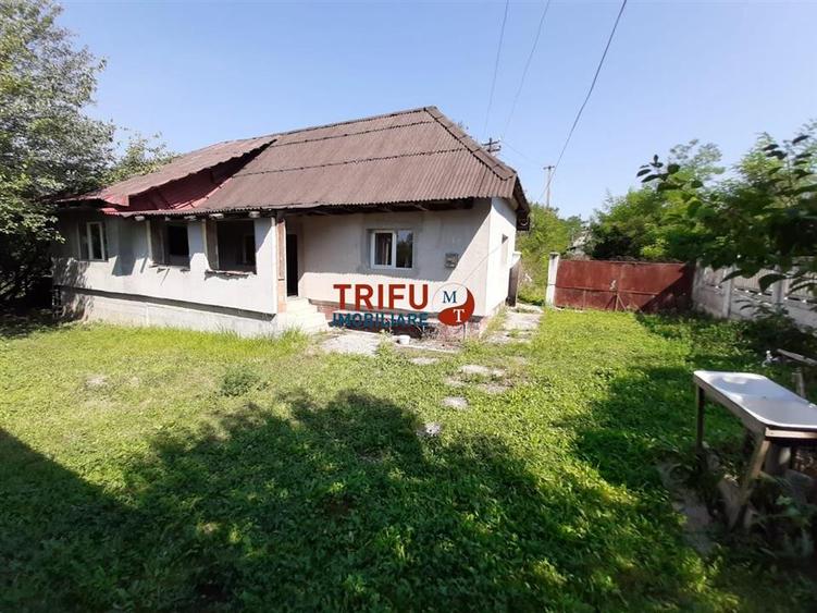 Casă individuală cu 3 camere cu Canalizare în Ohaba